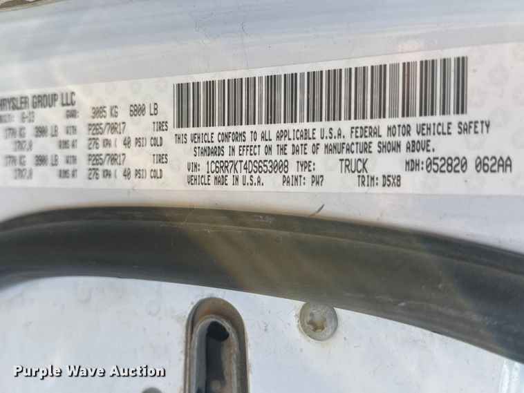 image for item ET1604 2013 RAM 1500 Crew Cab pickup truck