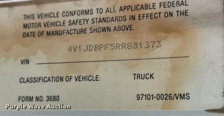 image for item ET1606 1994 GMC WG semi truck