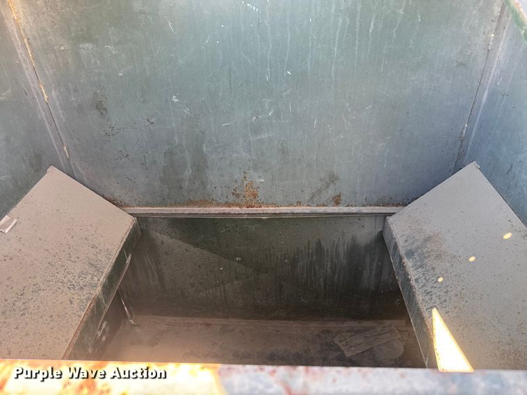 image for item ET1607 2001 Prot PRTB-20 recycle trailer