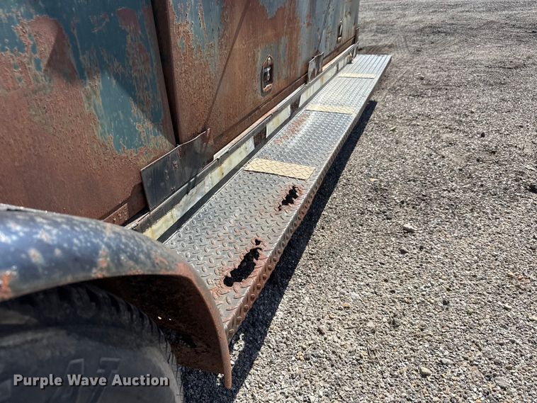 image for item ET1607 2001 Prot PRTB-20 recycle trailer