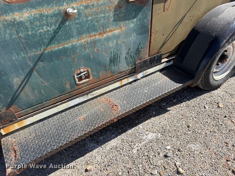 image for item ET1607 2001 Prot PRTB-20 recycle trailer