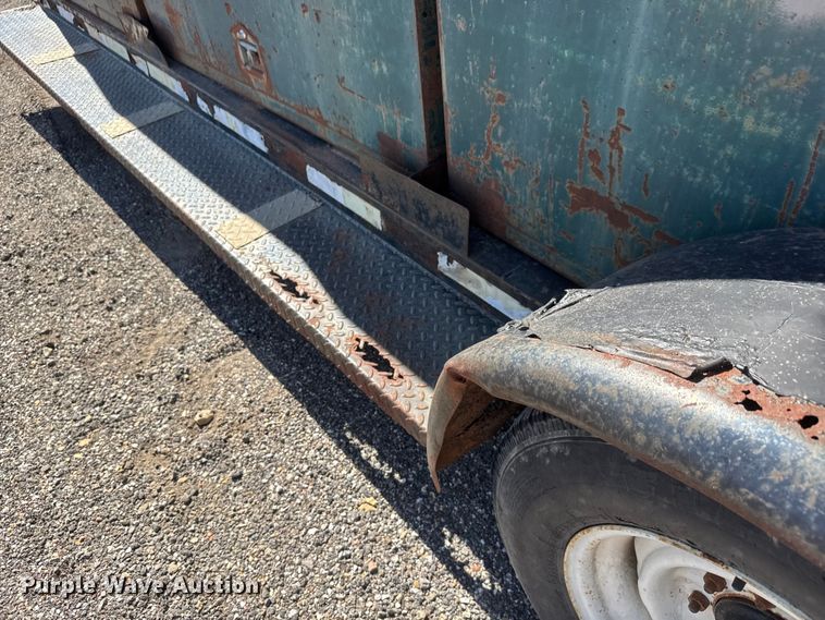 image for item ET1607 2001 Prot PRTB-20 recycle trailer