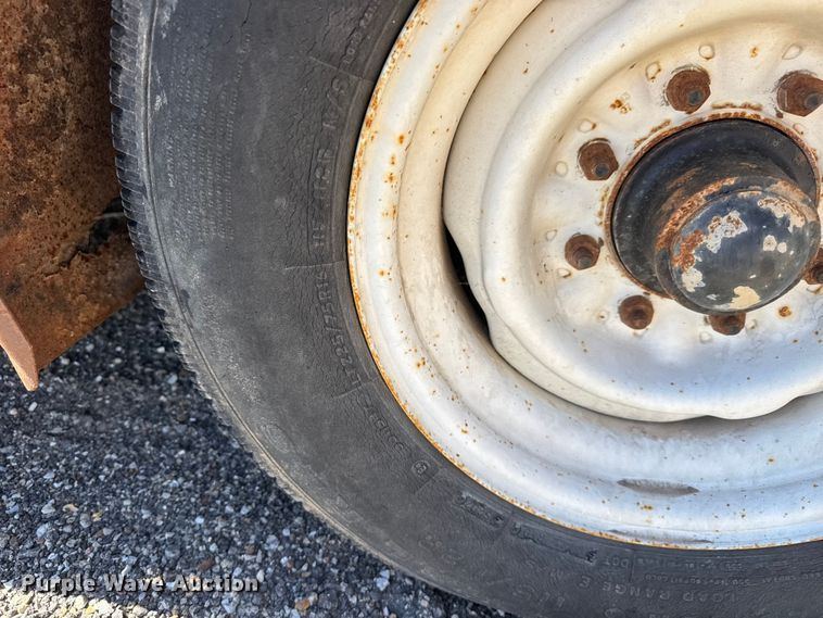 image for item ET1607 2001 Prot PRTB-20 recycle trailer