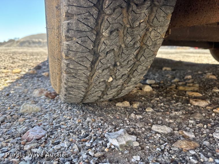 image for item ET1607 2001 Prot PRTB-20 recycle trailer