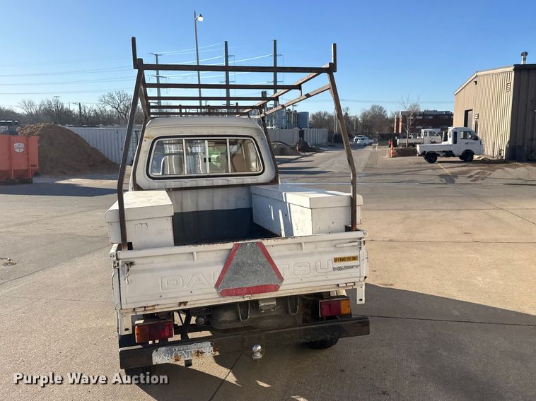 image for item ET1609 1994 Daihatsu HiJet utility vehicle