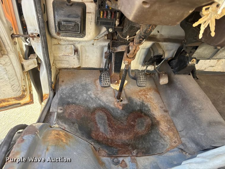 image for item ET1609 1994 Daihatsu HiJet utility vehicle