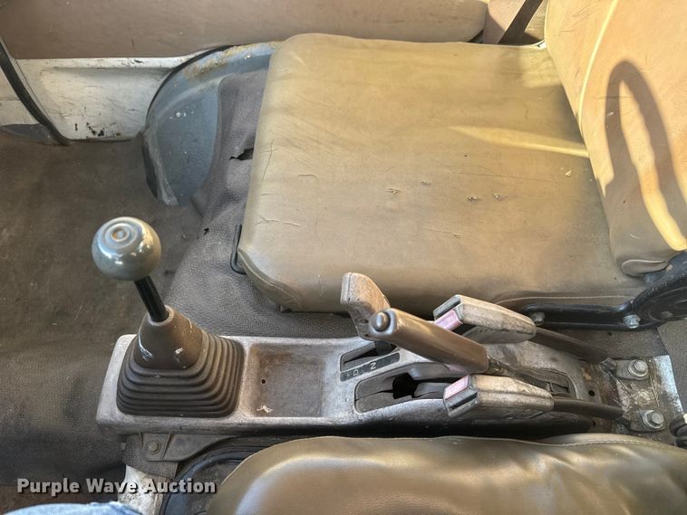 image for item ET1609 1994 Daihatsu HiJet utility vehicle