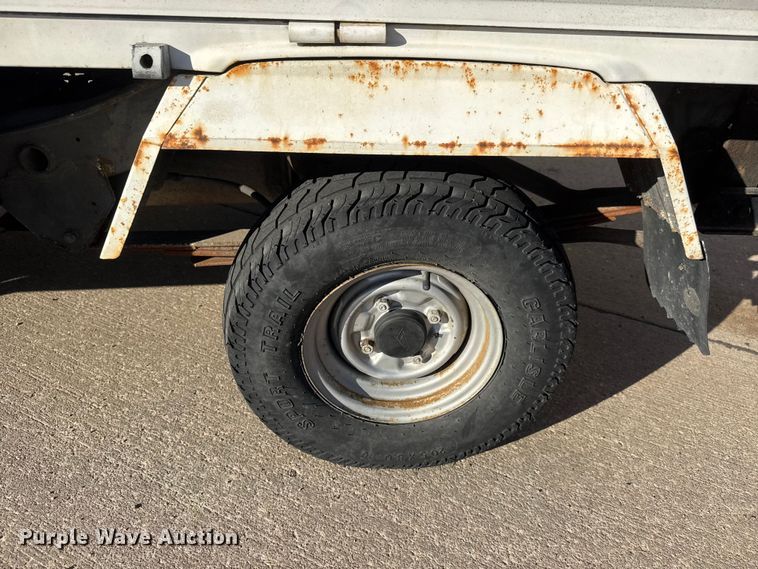 image for item ET1609 1994 Daihatsu HiJet utility vehicle