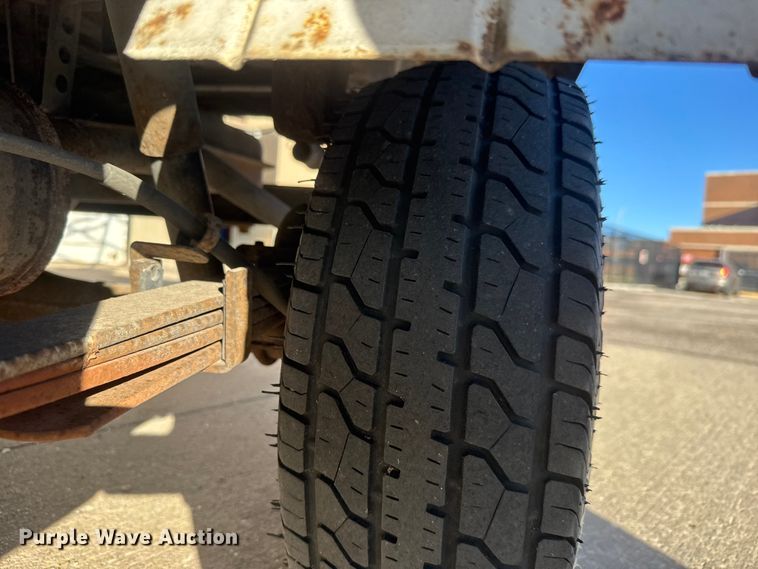 image for item ET1609 1994 Daihatsu HiJet utility vehicle