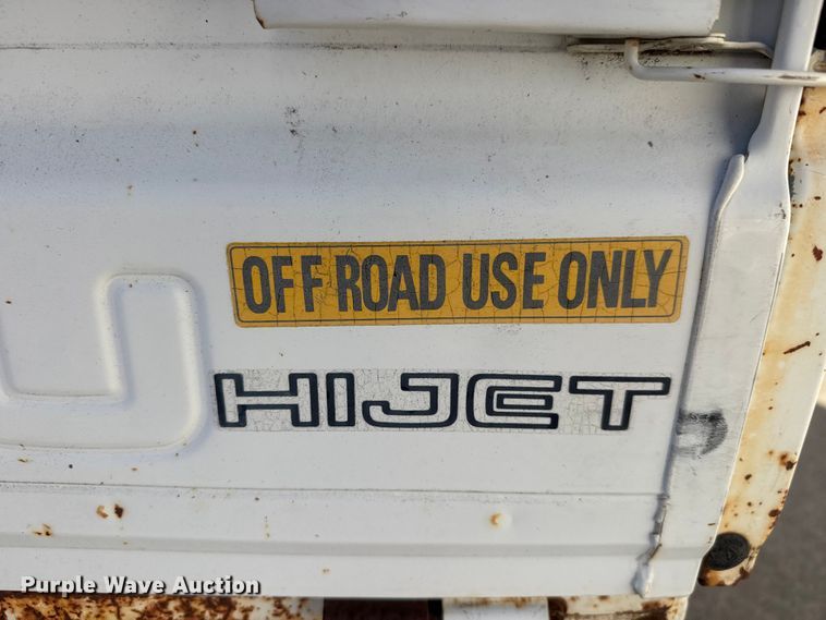 image for item ET1610 1994 Daihatsu HiJet utility vehicle