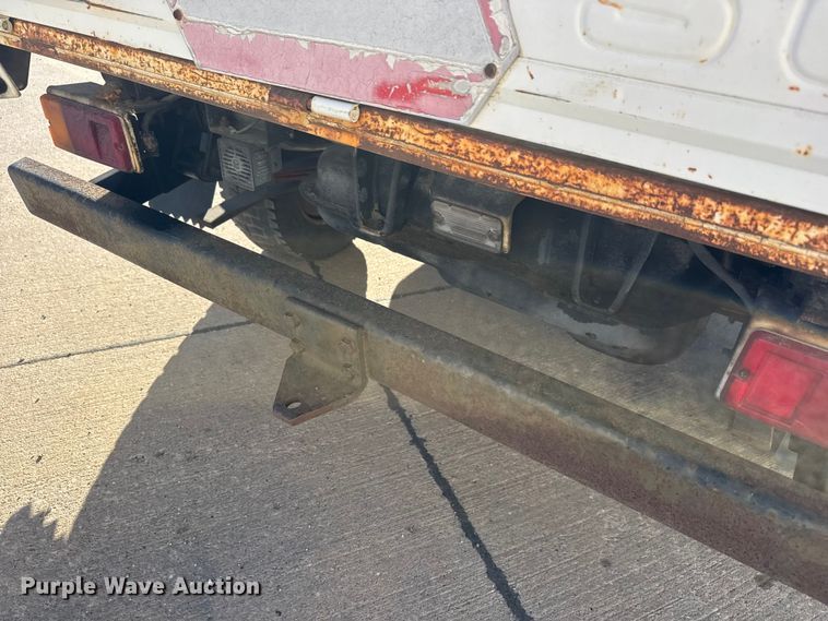 image for item ET1610 1994 Daihatsu HiJet utility vehicle