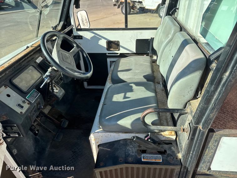 image for item ET1611 Cushman Haulster utility vehicle