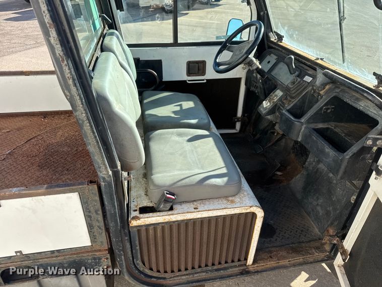 image for item ET1611 Cushman Haulster utility vehicle