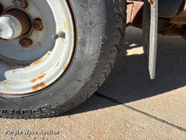 image for item ET1611 Cushman Haulster utility vehicle