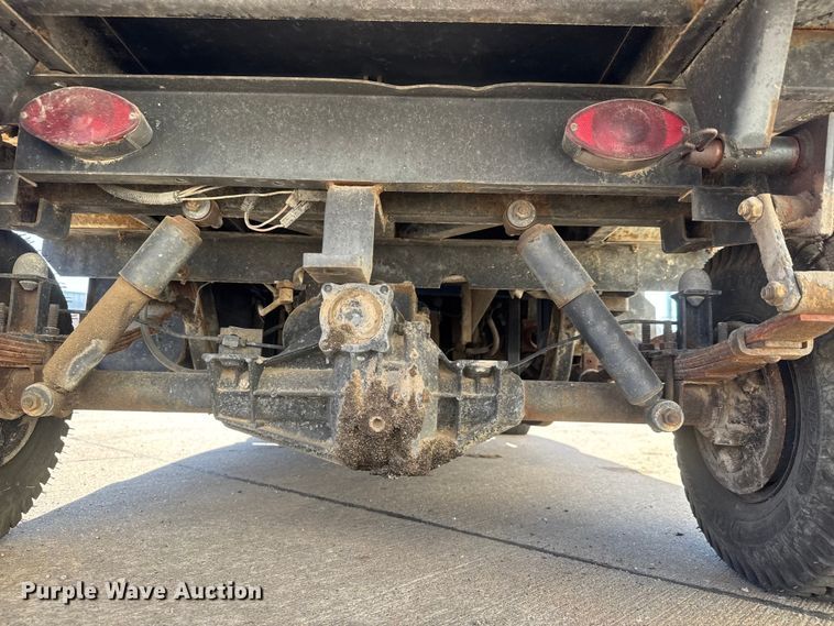 image for item ET1612 2015 Cushman Haulster utility vehicle