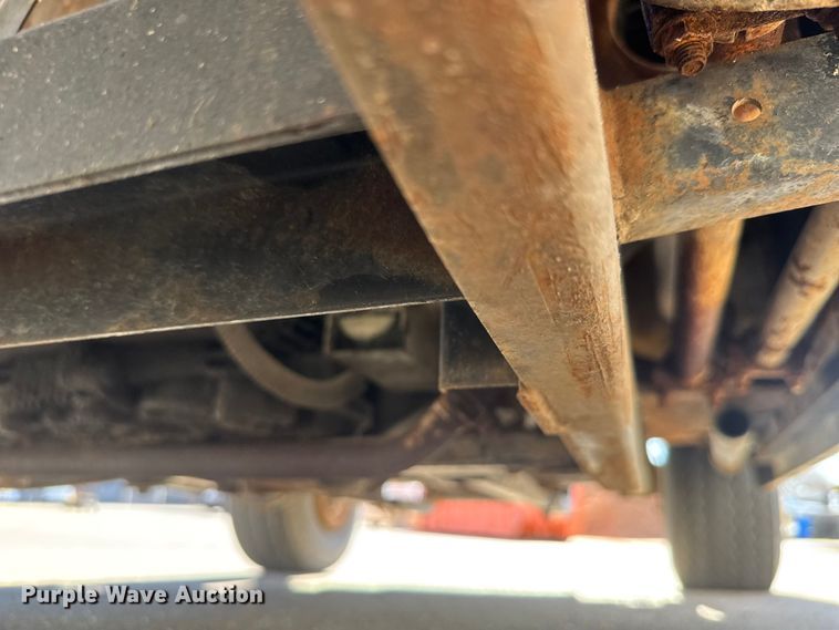 image for item ET1612 2015 Cushman Haulster utility vehicle