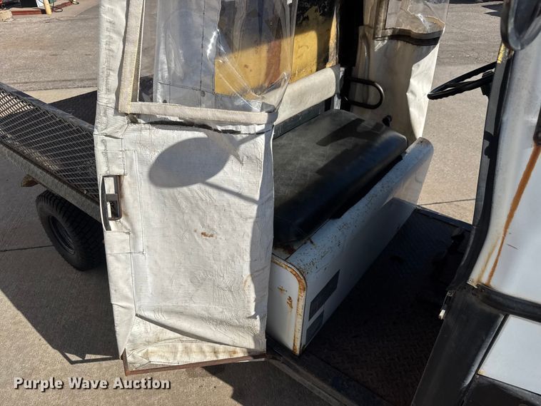 image for item ET1612 2015 Cushman Haulster utility vehicle