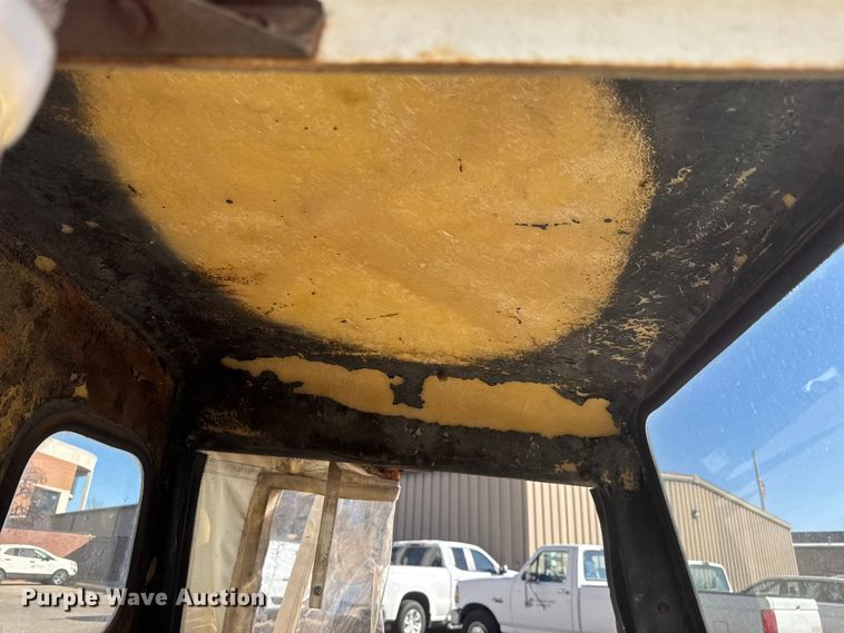 image for item ET1612 2015 Cushman Haulster utility vehicle