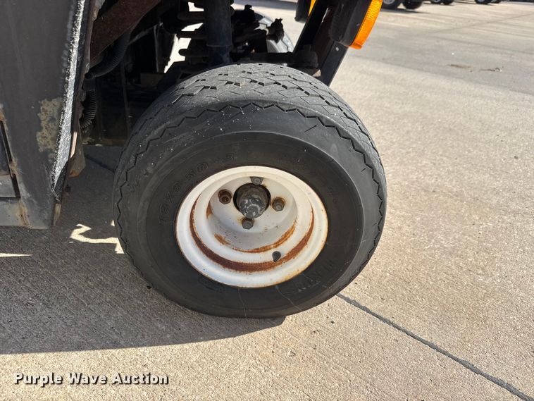 image for item ET1612 2015 Cushman Haulster utility vehicle