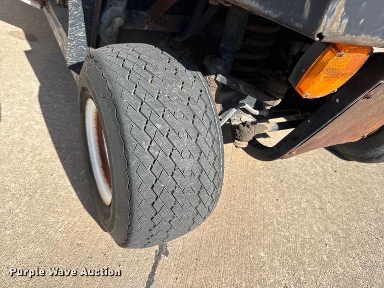 image for item ET1612 2015 Cushman Haulster utility vehicle