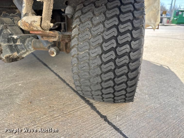 image for item ET1612 2015 Cushman Haulster utility vehicle