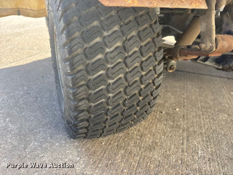 image for item ET1612 2015 Cushman Haulster utility vehicle