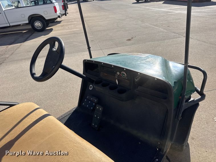 image for item ET1613 2013 EZ-GO Workhorse  utility vehicle