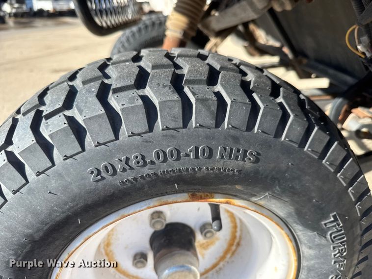 image for item ET1613 2013 EZ-GO Workhorse  utility vehicle