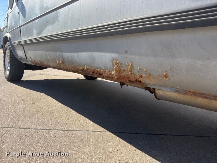 image for item ET1614 1993 Chevrolet G30 van