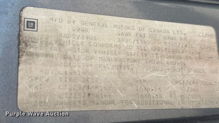 image for item ET1614 1993 Chevrolet G30 van