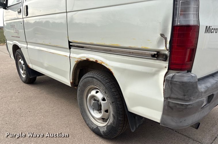 image for item ET4079 1999 Metro Metro van