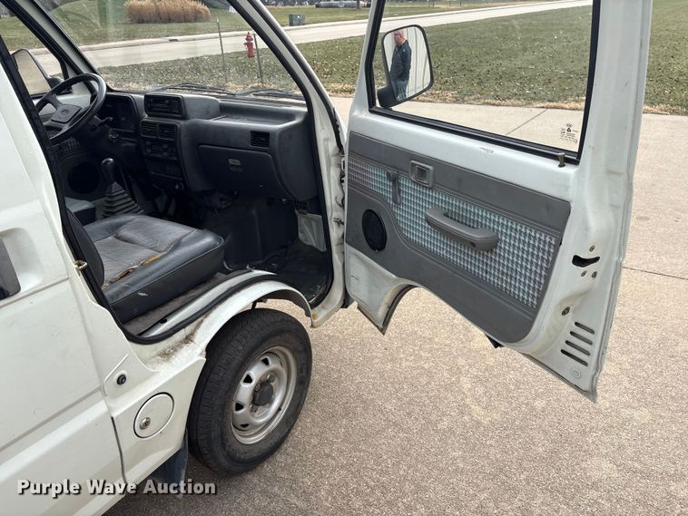 image for item ET4079 1999 Metro Metro van