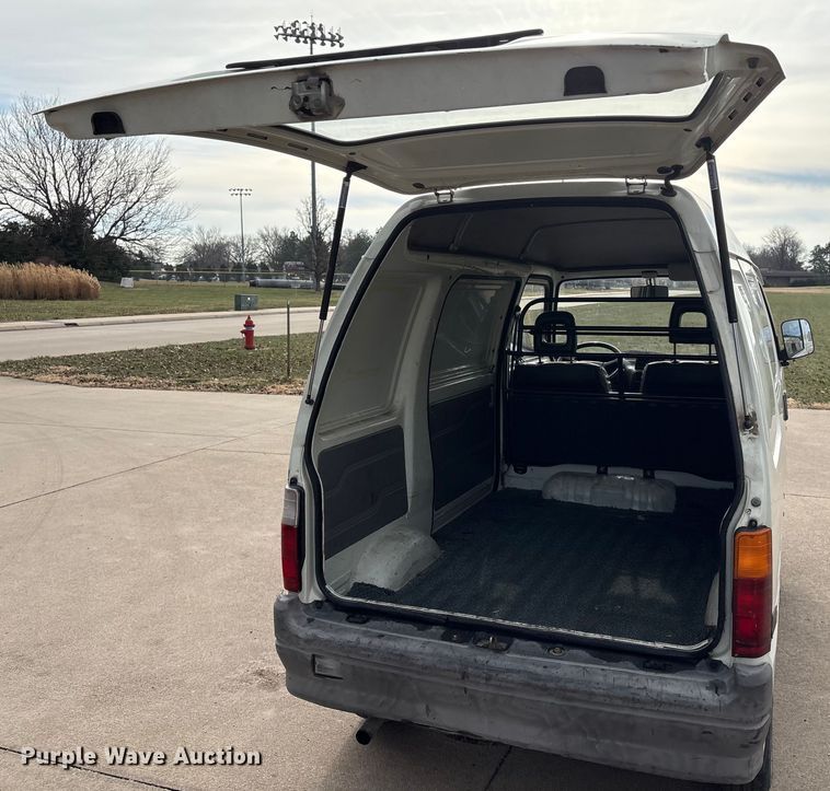 image for item ET4079 1999 Metro Metro van