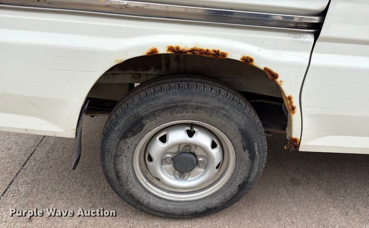 image for item ET4079 1999 Metro Metro van