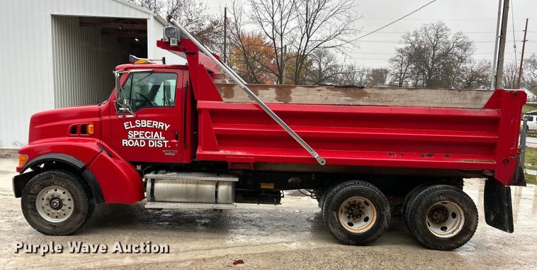 image for item ET6691 1999 Sterling Truck L9511 dump truck
