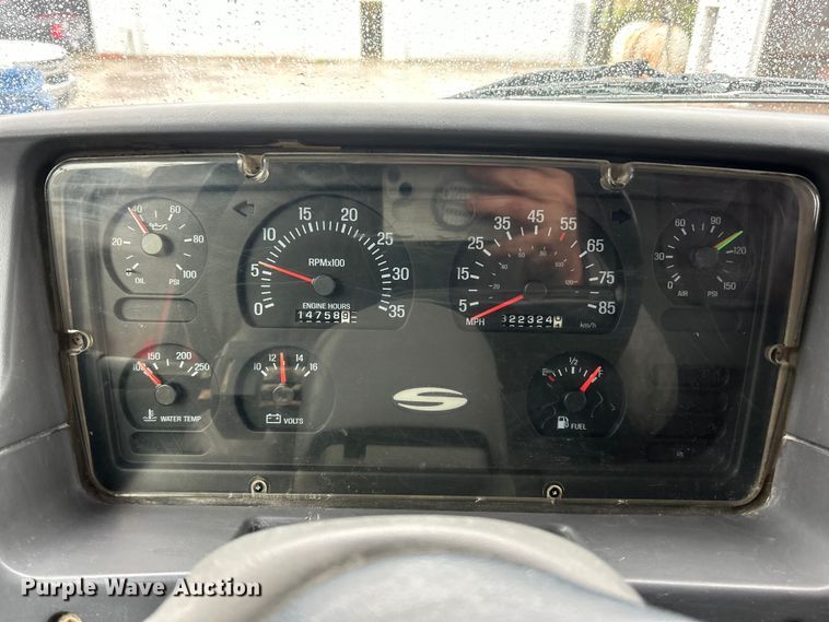 image for item ET6691 1999 Sterling Truck L9511 dump truck