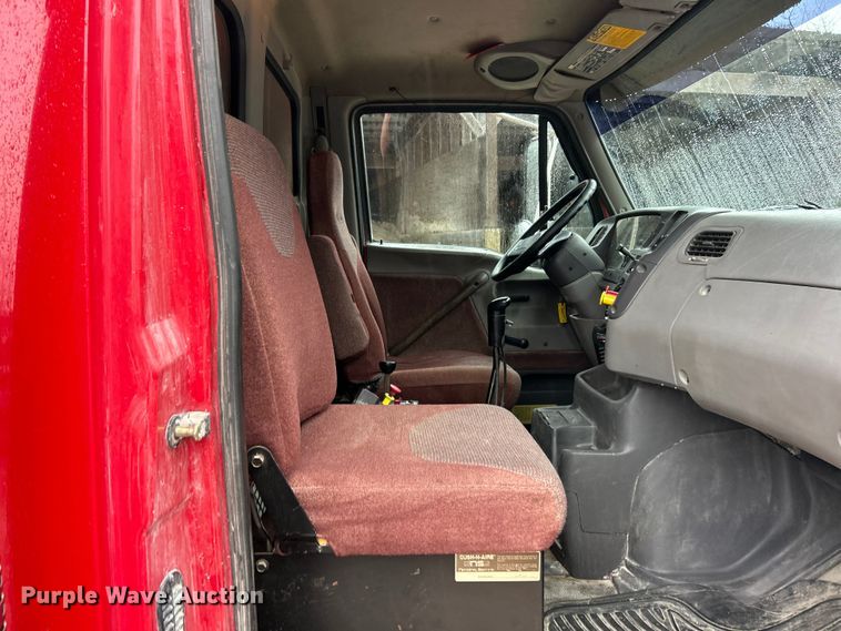 image for item ET6691 1999 Sterling Truck L9511 dump truck