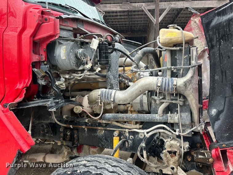 image for item ET6691 1999 Sterling Truck L9511 dump truck