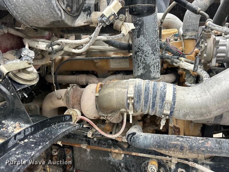 image for item ET6691 1999 Sterling Truck L9511 dump truck