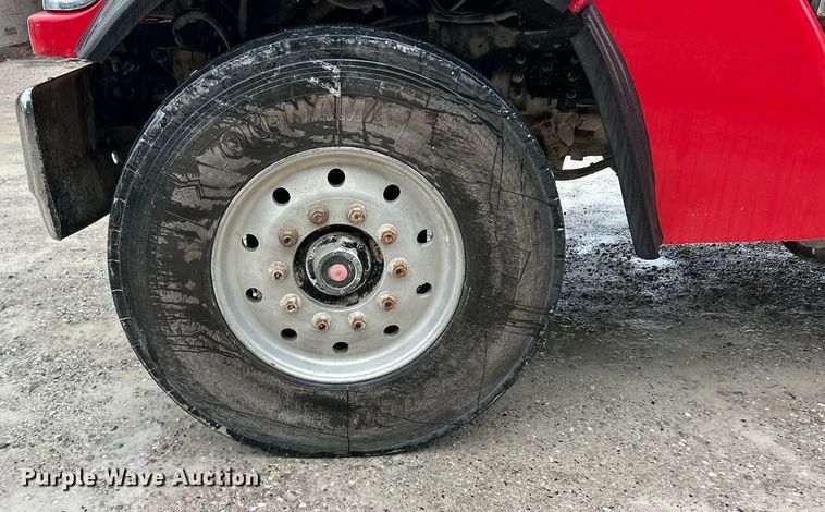 image for item ET6691 1999 Sterling Truck L9511 dump truck