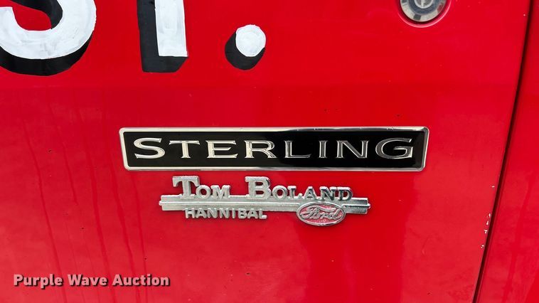 image for item ET6691 1999 Sterling Truck L9511 dump truck