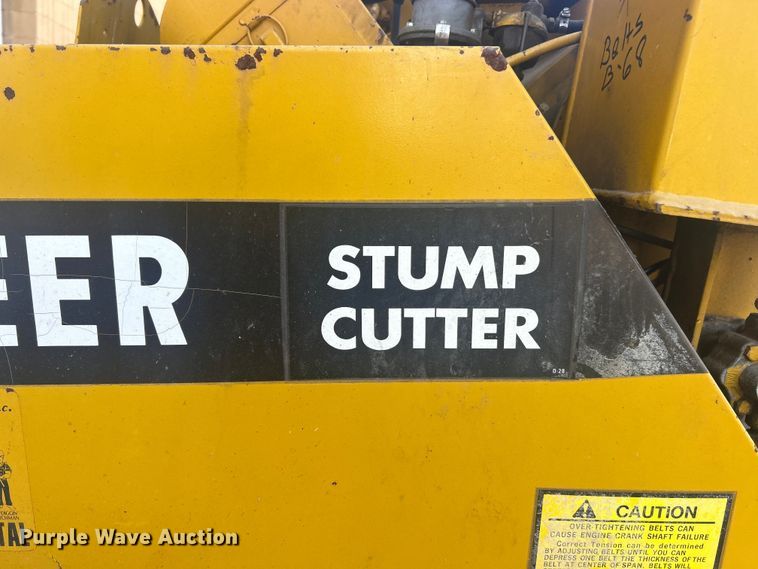 image for item ET6900 1977 Vermeer 665 stump grinder