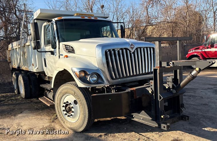 image for item EU4078 2014 International 7400 dump truck