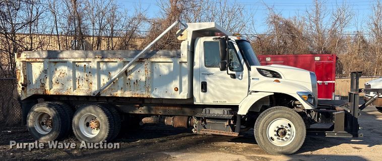 image for item EU4078 2014 International 7400 dump truck