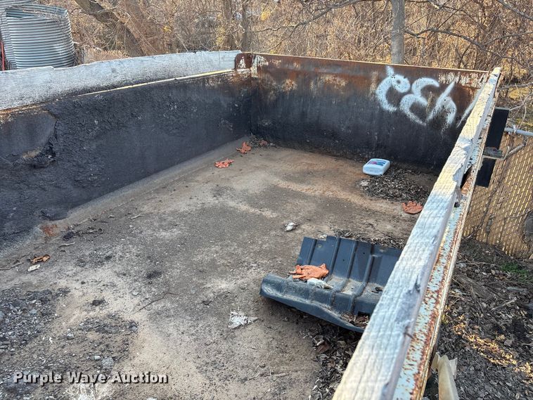 image for item EU4078 2014 International 7400 dump truck