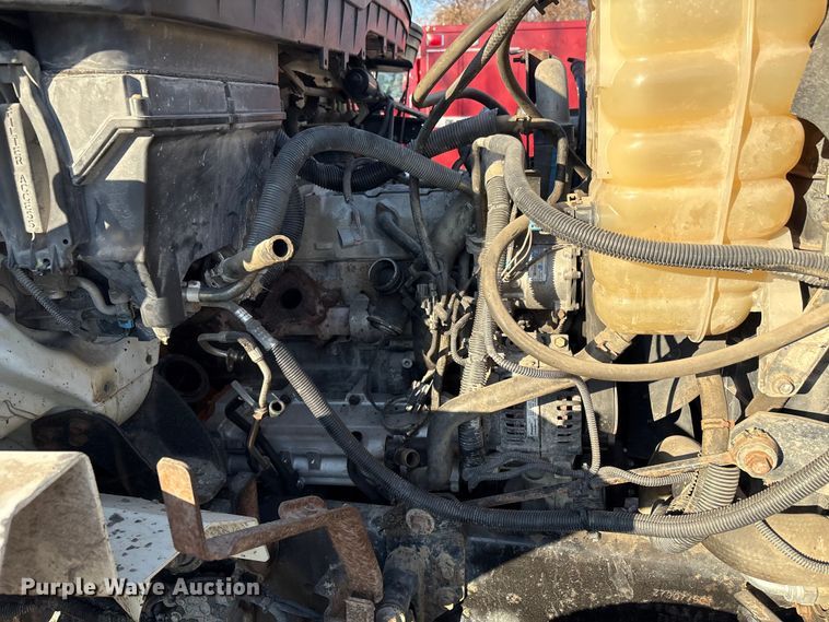 image for item EU4078 2014 International 7400 dump truck