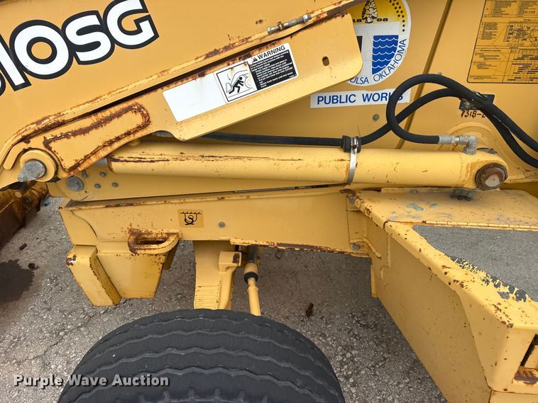 image for item EU4126 2006 John Deere 310SG backhoe