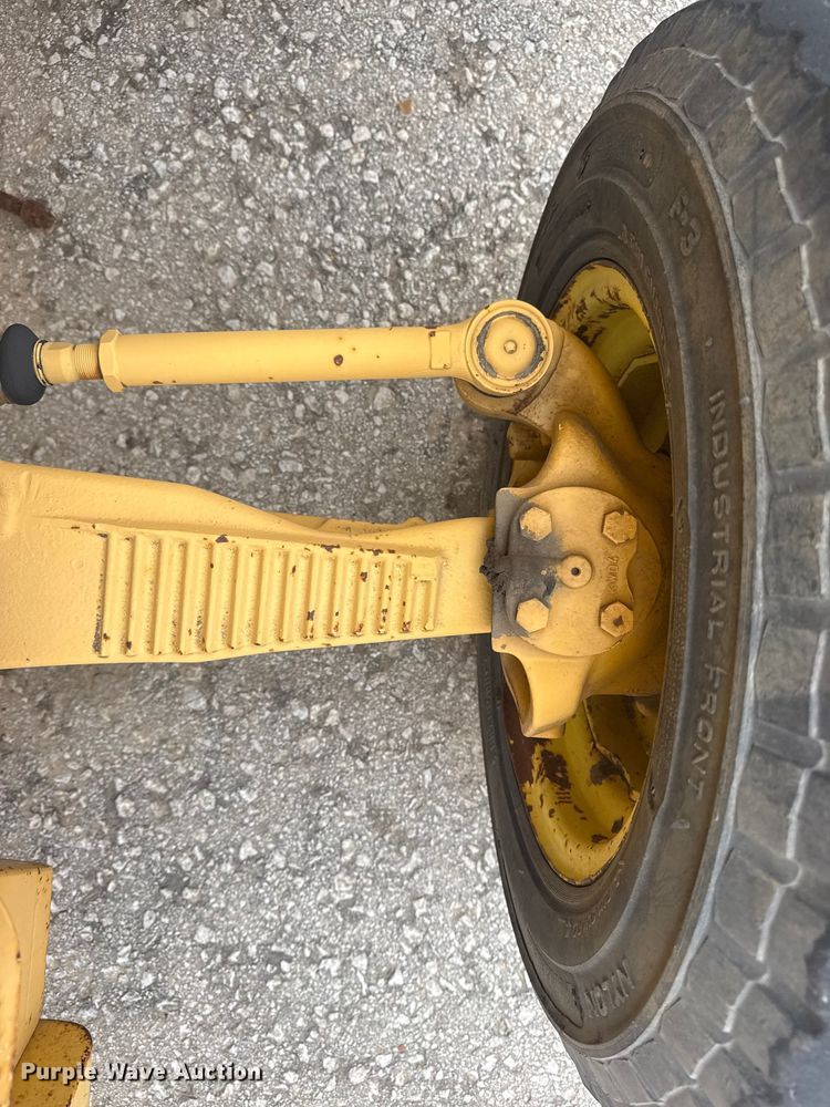 image for item EU4126 2006 John Deere 310SG backhoe