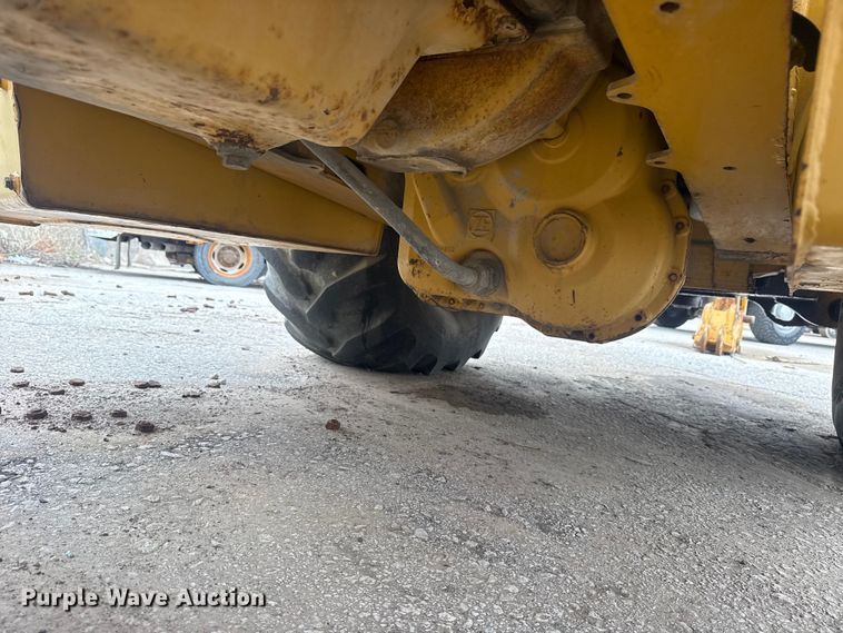 image for item EU4126 2006 John Deere 310SG backhoe