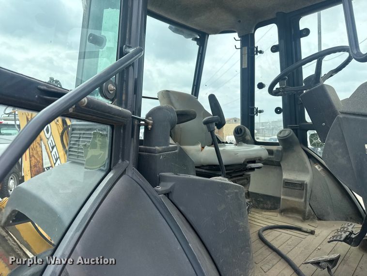 image for item EU4126 2006 John Deere 310SG backhoe